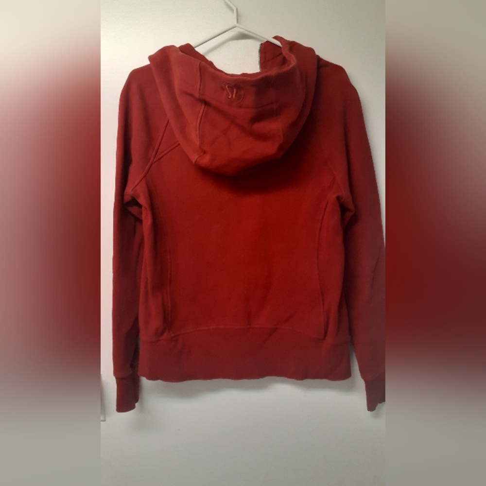 Dark red zip-up Lululemon hoodie - size 10 - Picture 7 of 8
